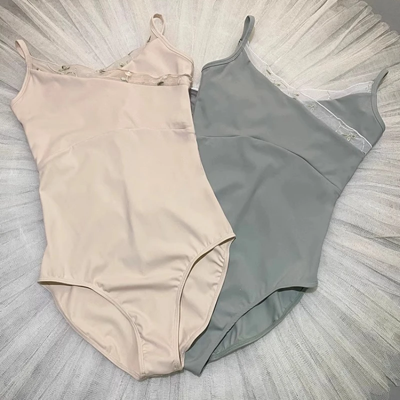 Women Ballet Dance Leotard Adult Embroidered Gymnastics Bodysuits Suspenders Training Clothes Female Sleeveless Ballet Dancewear
Women Ballet Dance Leotard Adult Embroidered Gymnastics Bodysuits Suspenders Training Clothes Female Sleeveless Ballet Dancewear