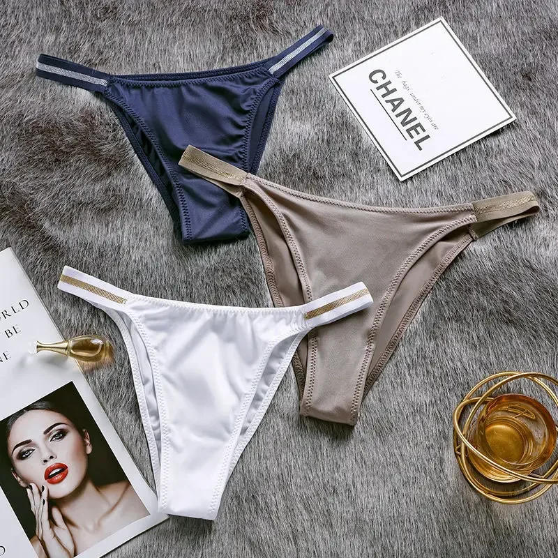 Europe United States Seamless Underwear Women Sports Pure Cotton Cotton File Sexy Low-rise Ladies Solid Color Triangle Briefs
Europe United States Seamless Underwear Women Sports Pure Cotton Cotton File Sexy Low-rise Ladies Solid Color Triangle Briefs