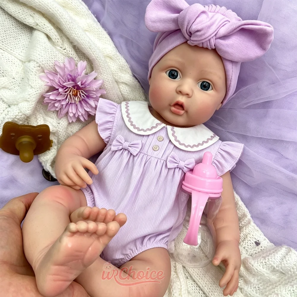 Handmade Flexible Limbs 42cm Silicone Reborn Baby Girl Realistic Skin Veins Easy to Clean Weighted Doll for Photographers
Handmade Flexible Limbs 42cm Silicone Reborn Baby Girl Realistic Skin Veins Easy to Clean Weighted Doll for Photographers