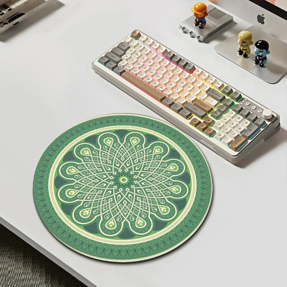 HYBXAXC Green Mandala Pattern Round Mouse Pad, Non-Slip Desk Mat, Thick Rubber Base for Gaming & Office
HYBXAXC Green Mandala Pattern Round Mouse Pad, Non-Slip Desk Mat, Thick Rubber Base for Gaming & Office
