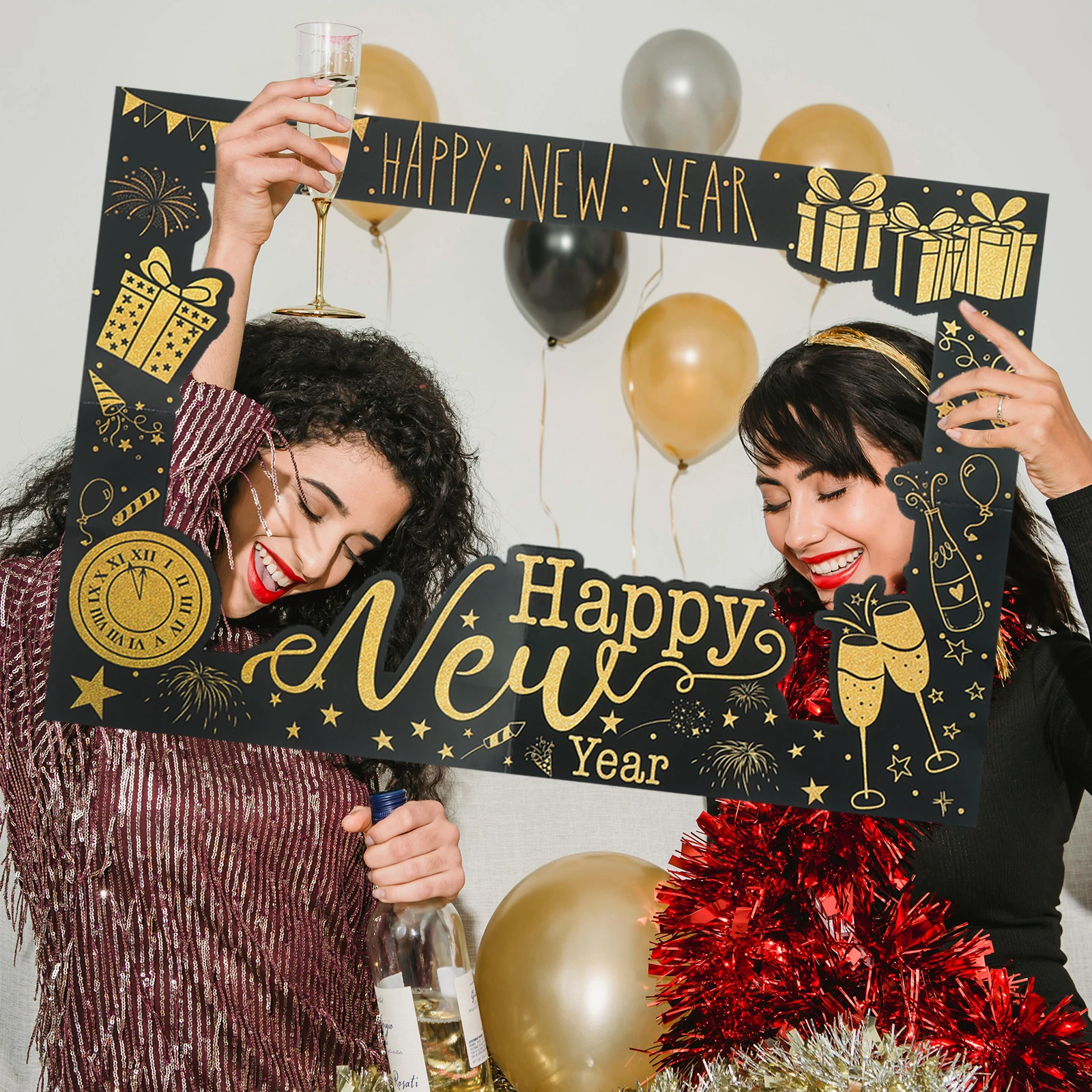 1 Set Black Gold Photo Booth Frame 2025 New Year Party Supplies Picture Taking Props For Photography Background Festive Events
1 Set Black Gold Photo Booth Frame 2025 New Year Party Supplies Picture Taking Props For Photography Background Festive Events