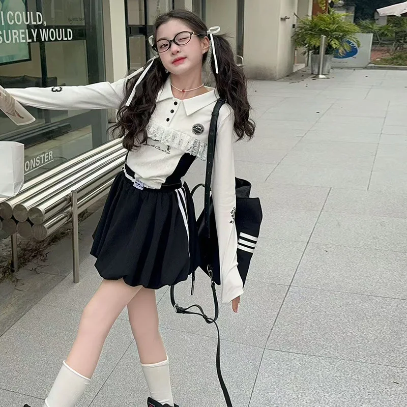 School Girls Two-piece Suits Children Girls Printed Lacce Patchwork Turn Down Collar Top Kids Girls Pleated Skirt 4-14Y Girl Set
School Girls Two-piece Suits Children Girls Printed Lacce Patchwork Turn Down Collar Top Kids Girls Pleated Skirt 4-14Y Girl Set