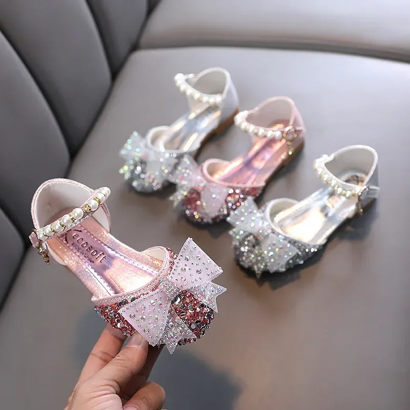 Summer Princess Girls Sandals Sequins Rhinestone Bow Girls Shoes New Baby Perform Prewalker Leather Casual Shoes
Summer Princess Girls Sandals Sequins Rhinestone Bow Girls Shoes New Baby Perform Prewalker Leather Casual Shoes