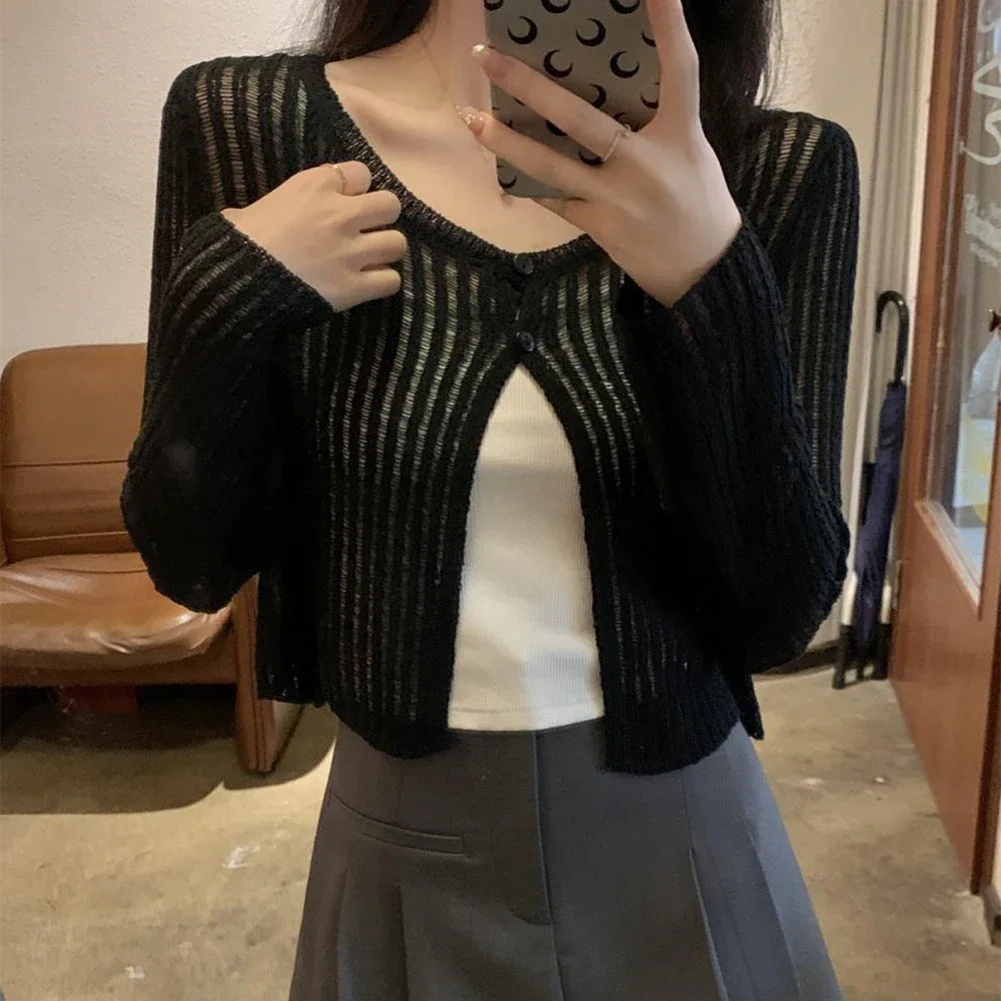 Casual Women's Top Loose Long-sleeved Top Everyday Fashion Regular Length Short Cutout Solid Pattern All Seasons
Casual Women's Top Loose Long-sleeved Top Everyday Fashion Regular Length Short Cutout Solid Pattern All Seasons