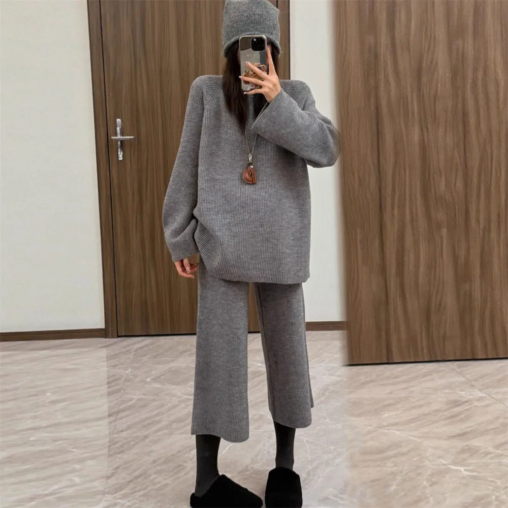 Spring Autumn Knitted Casual Trousers Suit Women Long Sleeves Pullover Sweater+high Waist Wide Leg Pants Female Two Piece Set
Spring Autumn Knitted Casual Trousers Suit Women Long Sleeves Pullover Sweater+high Waist Wide Leg Pants Female Two Piece Set