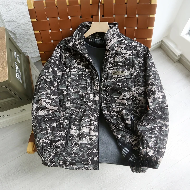 Утепленная флисовая куртка с цифровым камуфляжем, ветрозащитная, теплая, осенне-зимняя, мужская, хлопковая, свободного кроя, в стиле Cleanfit, с воротником-стойкой
Утепленная флисовая куртка с цифровым камуфляжем, ветрозащитная, теплая, осенне-зимняя, мужская, хлопковая, свободного кроя, в стиле Cleanfit, с воротником-стойкой