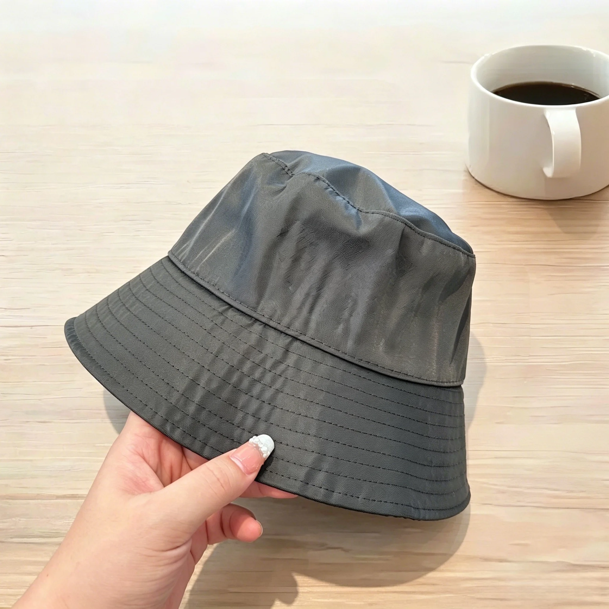 Women's Windproof Bucket Hat Wide-brimmed Versatile Sun Hat Foldable Outdoor Travel Bucket Hat Casual Baseball Cap Beach Hat
Women's Windproof Bucket Hat Wide-brimmed Versatile Sun Hat Foldable Outdoor Travel Bucket Hat Casual Baseball Cap Beach Hat