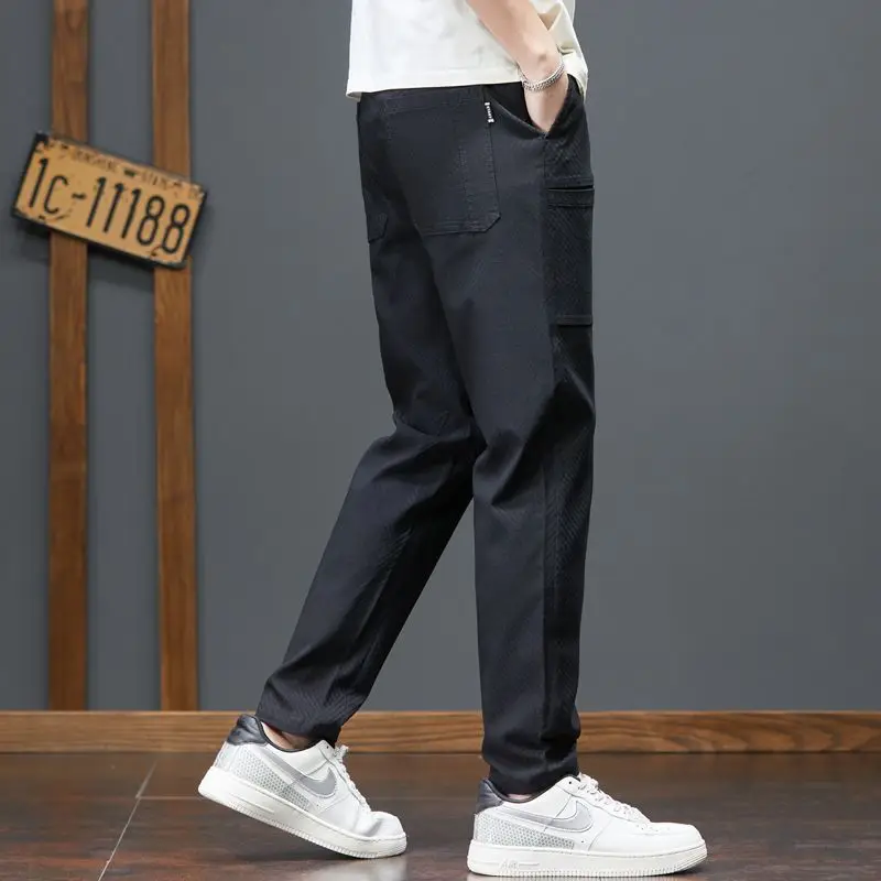 New 2026 Trendy Six-pocket Men's Jeans Small Feet Straight Stripes New Versatile Casual Jacquard Elastic Loose Pants
New 2026 Trendy Six-pocket Men's Jeans Small Feet Straight Stripes New Versatile Casual Jacquard Elastic Loose Pants