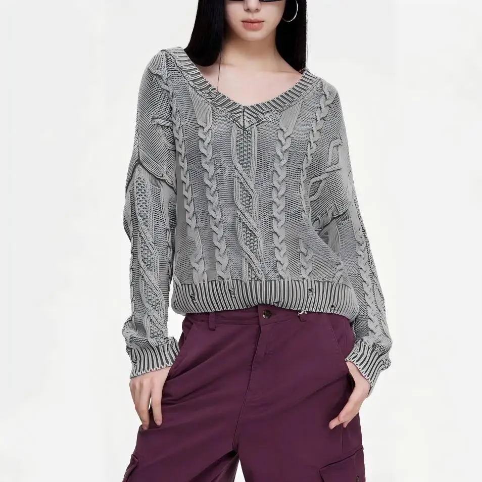 European American Autumn and Winter Clothes Women New V-neck Long-sleeved Solid Twist Versatile Knitted Pullover Sweater Women
European American Autumn and Winter Clothes Women New V-neck Long-sleeved Solid Twist Versatile Knitted Pullover Sweater Women