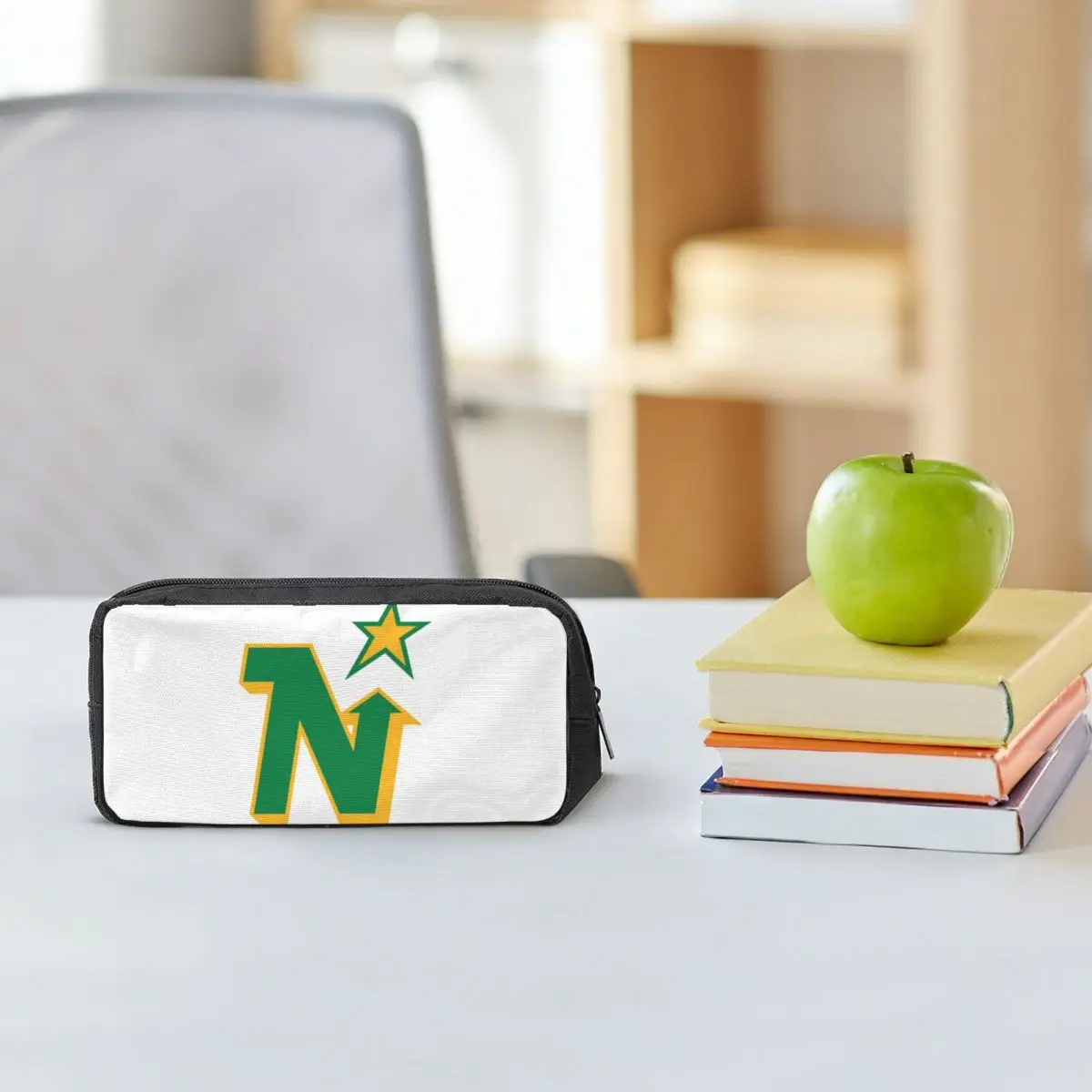 Defunct Hockey Team Minnesota North Stars Vintage Retro Pencil Cases for Students Gifts Pen Box Pencil Bag Big Pouch Stationery
Defunct Hockey Team Minnesota North Stars Vintage Retro Pencil Cases for Students Gifts Pen Box Pencil Bag Big Pouch Stationery