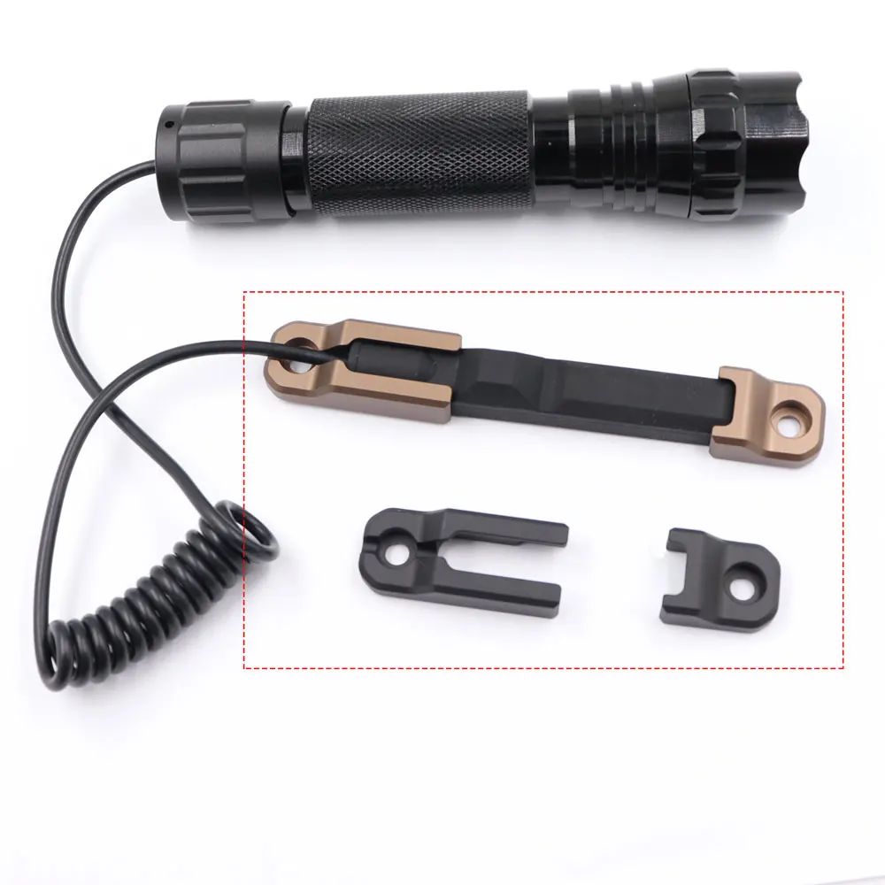 MLOK Tape Pressure Switch Mount Plate Fo Tactical Flashlight And GL6 Green Laser Sight
MLOK Tape Pressure Switch Mount Plate Fo Tactical Flashlight And GL6 Green Laser Sight