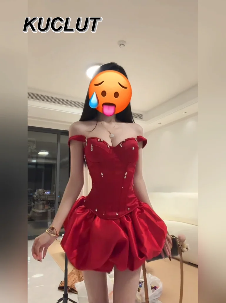 Fashion Sexy Rhinestone Satin Fishbone Top and Skirt Set Femme Summer Autumn High Waist Slimming Two-Piece Sets for Women
Fashion Sexy Rhinestone Satin Fishbone Top and Skirt Set Femme Summer Autumn High Waist Slimming Two-Piece Sets for Women