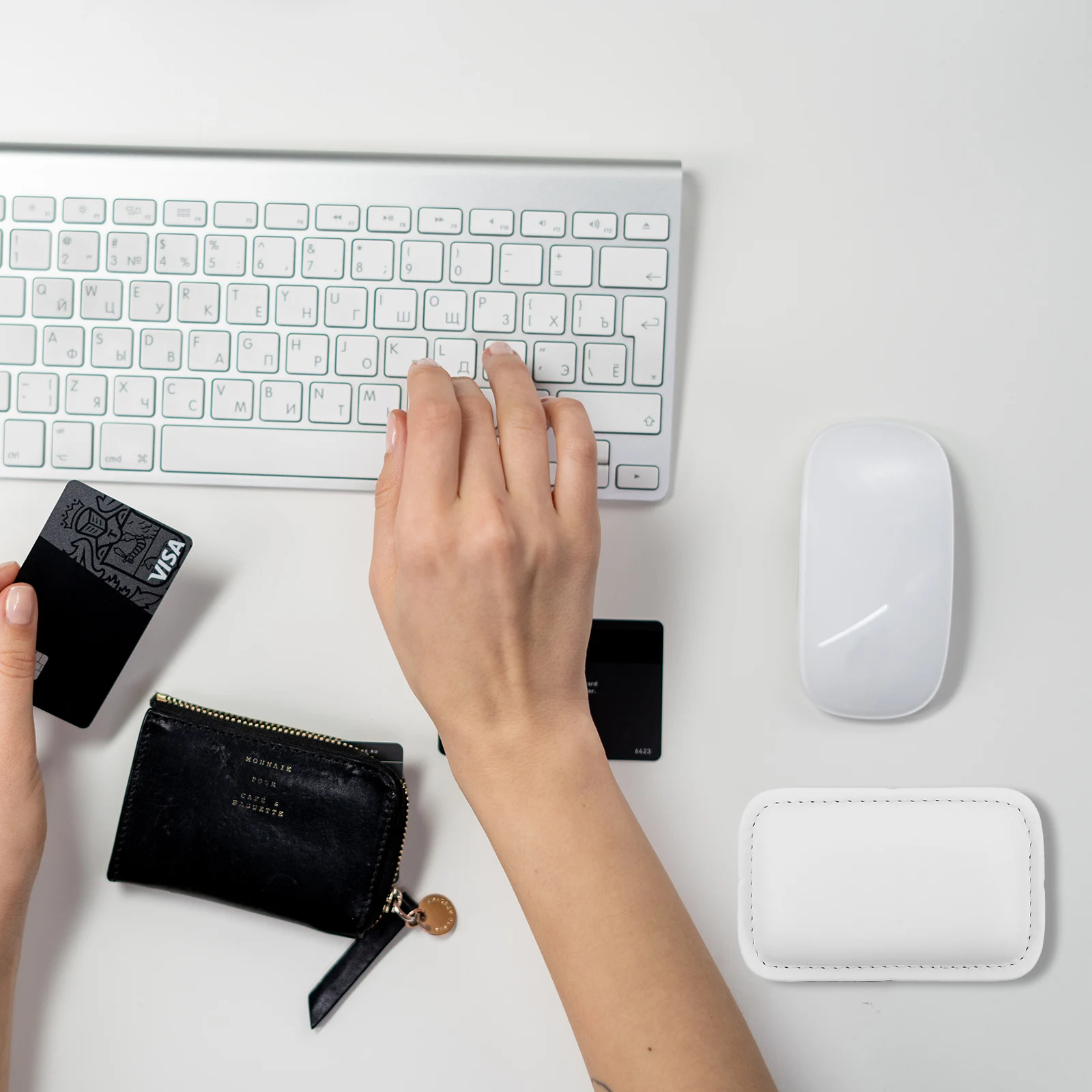 Wrist Rest Mouse Pad Cushion Desk Hand Fatigue Reliever Keyboard Elbow Support Wrist Mat PU Long Term
Wrist Rest Mouse Pad Cushion Desk Hand Fatigue Reliever Keyboard Elbow Support Wrist Mat PU Long Term