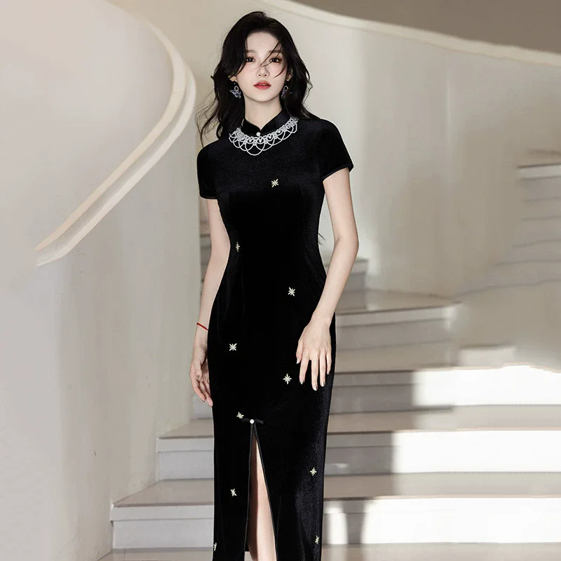 High End Black Dress with French Temperament Black Velvet Banquet Dress Long Skirt for Women in Summer Qipao
High End Black Dress with French Temperament Black Velvet Banquet Dress Long Skirt for Women in Summer Qipao