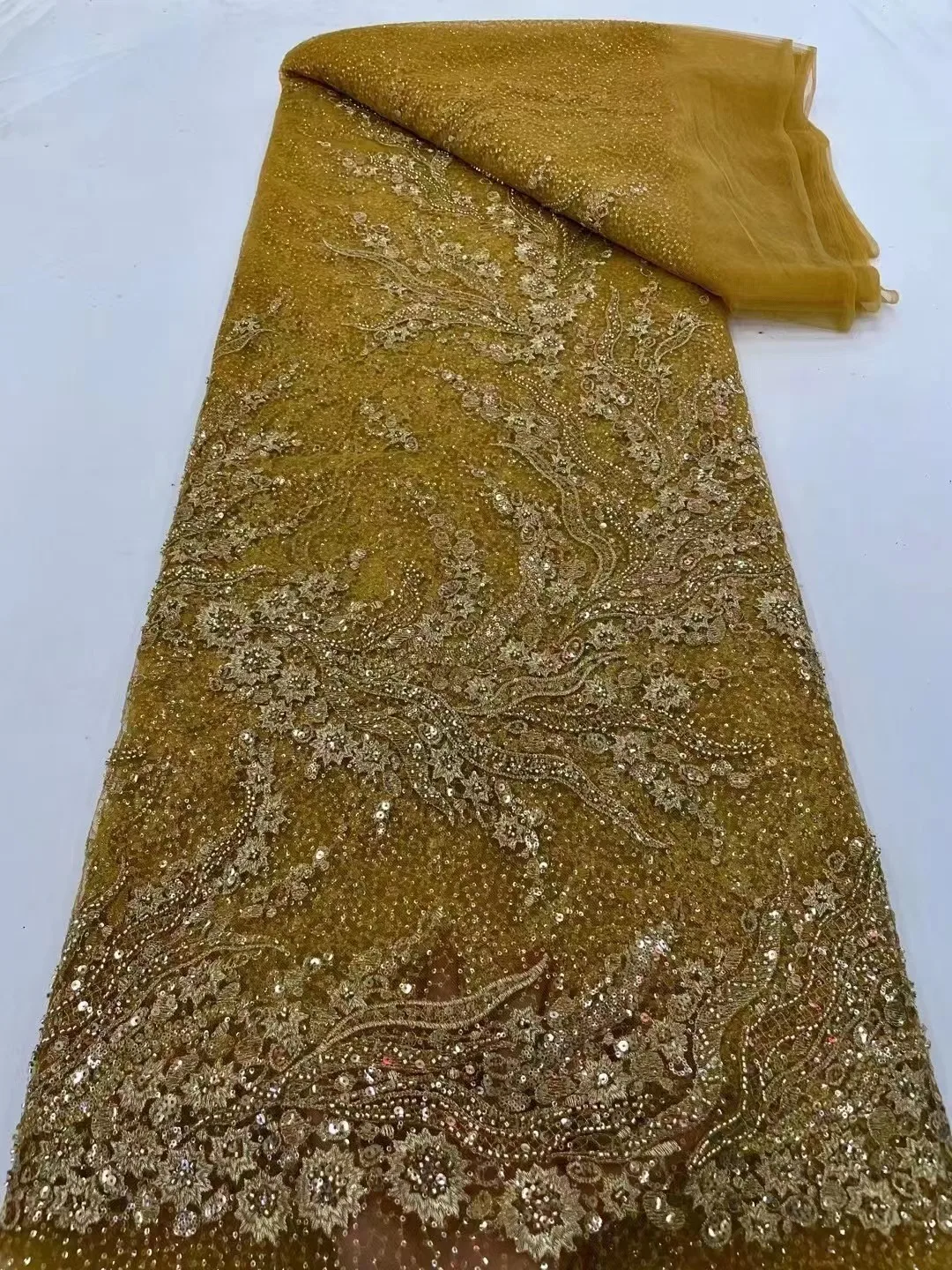 2024 Latest African Sequins Beads Lace Fabric For Women High Quality Beaded Lace Material French And Nigerian Tulle Lace Fabrics
2024 Latest African Sequins Beads Lace Fabric For Women High Quality Beaded Lace Material French And Nigerian Tulle Lace Fabrics