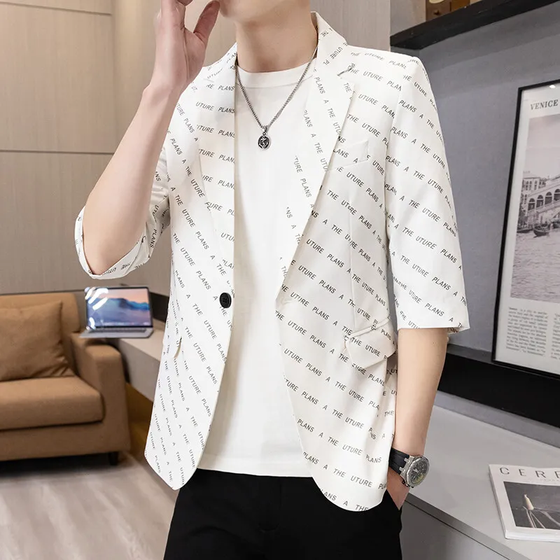 Slim Fit Print Men's Shirts 2025 Summer Half Sleeve Suits Jacket High Streetwear Thin Print Coats Casual Tops
Slim Fit Print Men's Shirts 2025 Summer Half Sleeve Suits Jacket High Streetwear Thin Print Coats Casual Tops