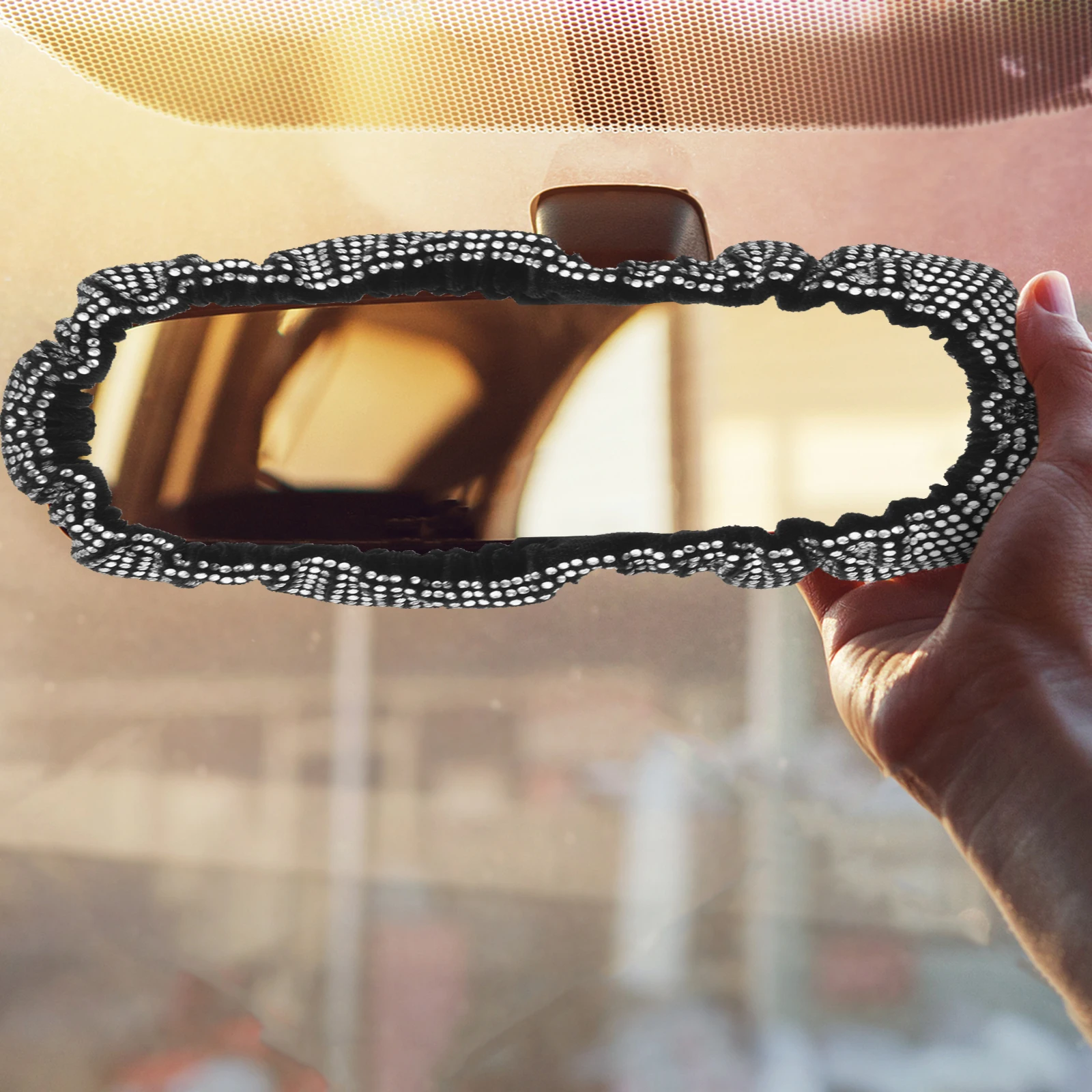 1Pc Rhinestone Rearview Mirror Cover Bling Black Car Accessories Scratch Proof Fashionable Interior Decor Sparkling
1Pc Rhinestone Rearview Mirror Cover Bling Black Car Accessories Scratch Proof Fashionable Interior Decor Sparkling