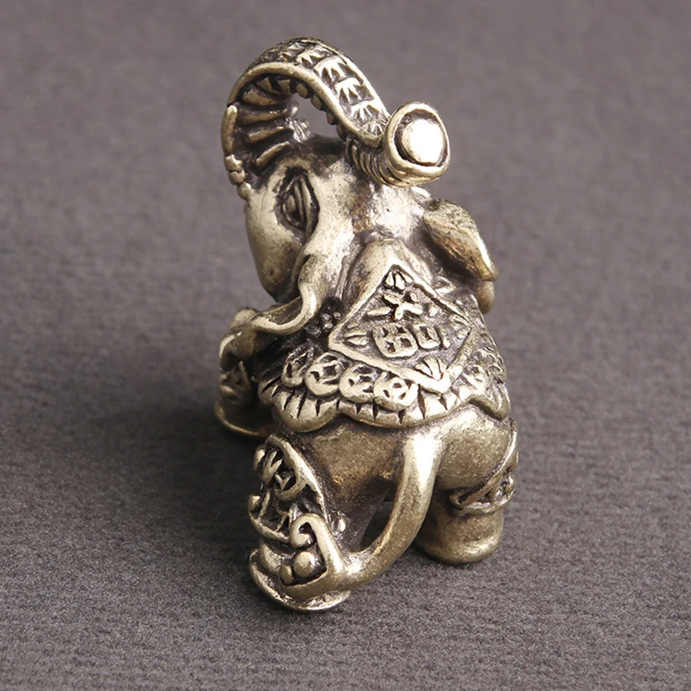 2Pcs Copper Elephant Statues Exquisite Miniature Vintage Decor for Desk Cabinet Living Room Retro Animal Adornment
2Pcs Copper Elephant Statues Exquisite Miniature Vintage Decor for Desk Cabinet Living Room Retro Animal Adornment