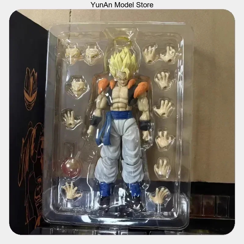 Articulated Anime Figure Model Statue Collection Desktop Decoration Ornament 16cm Super Saiyan Gogeta Gifts for Fans
Articulated Anime Figure Model Statue Collection Desktop Decoration Ornament 16cm Super Saiyan Gogeta Gifts for Fans