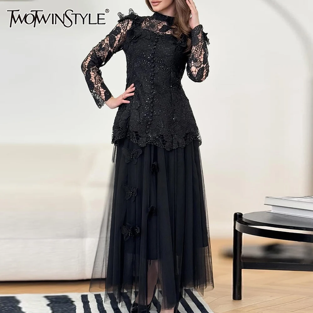 TWOTWINSTYLE Spliced Butterfly Two Piece Sets for Women Round Neck Long Sleeves Hollow Out Top High Waist Mesh Skirt Set Female
TWOTWINSTYLE Spliced Butterfly Two Piece Sets for Women Round Neck Long Sleeves Hollow Out Top High Waist Mesh Skirt Set Female