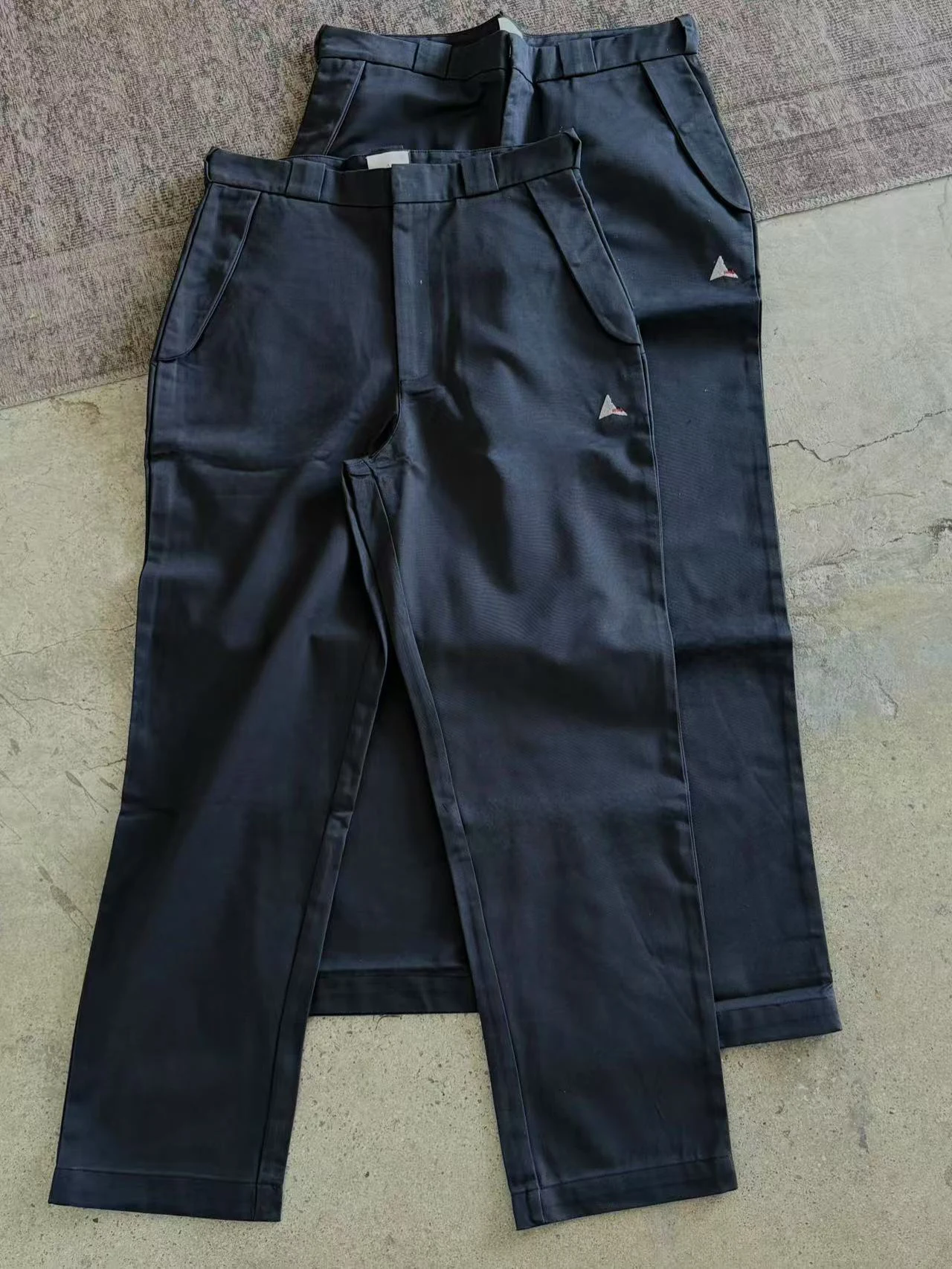 Mens Outdoor Hiking Trousers Wear Resistant Casual Sports Long Pants Mountain Climbing Leisure Workwear Trousers Anti Tear
Mens Outdoor Hiking Trousers Wear Resistant Casual Sports Long Pants Mountain Climbing Leisure Workwear Trousers Anti Tear