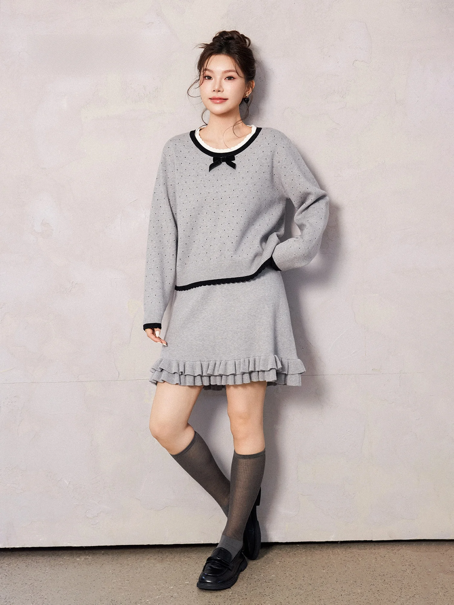 Plusmall Luxembourg Girl Outfit Short Skirt Top Set Floral Embroidery Contrast Color Polka Dot Small Fragrance Style Spring F...
Plusmall Luxembourg Girl Outfit Short Skirt Top Set Floral Embroidery Contrast Color Polka Dot Small Fragrance Style Spring F...