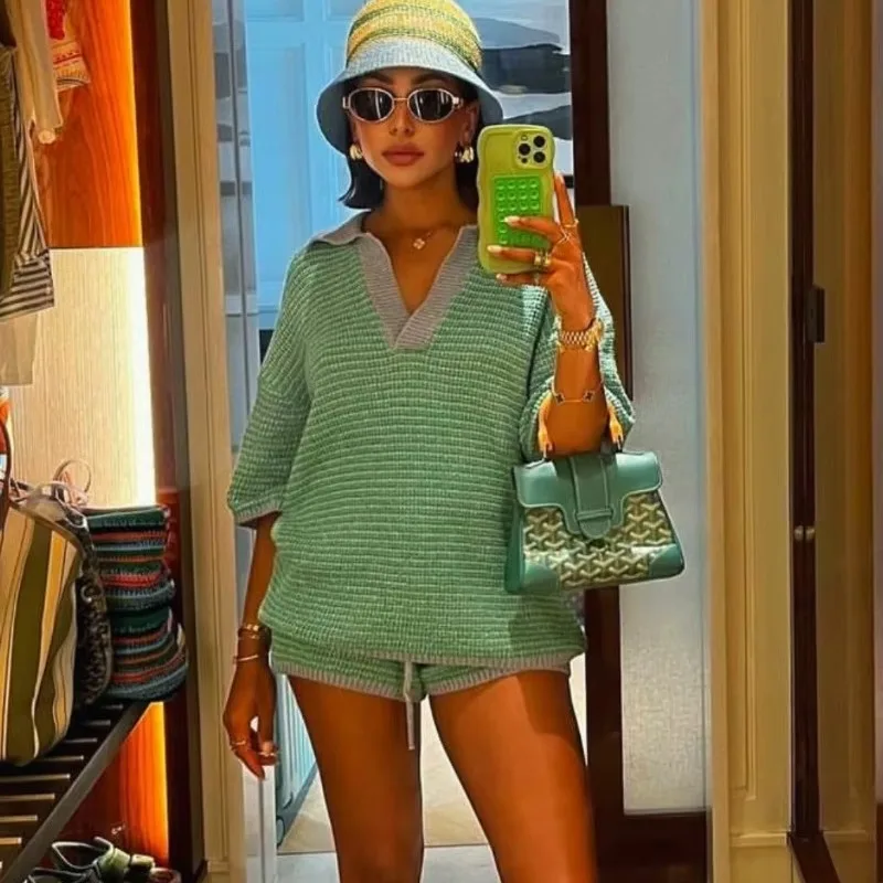 Casual Retro 2-pieces Shorts Sets Summer Woman's Suit New Polo-Neck Knitted T-Shirts Lace-Up Shorts Korean Fashion Sets Women
Casual Retro 2-pieces Shorts Sets Summer Woman's Suit New Polo-Neck Knitted T-Shirts Lace-Up Shorts Korean Fashion Sets Women