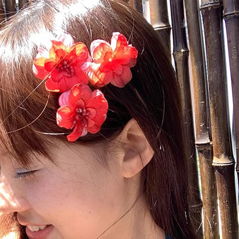 Retro red flower hairpin super fairy seaside vacation wind side clip pure desire atmosphere simulation flower hairpin
Retro red flower hairpin super fairy seaside vacation wind side clip pure desire atmosphere simulation flower hairpin