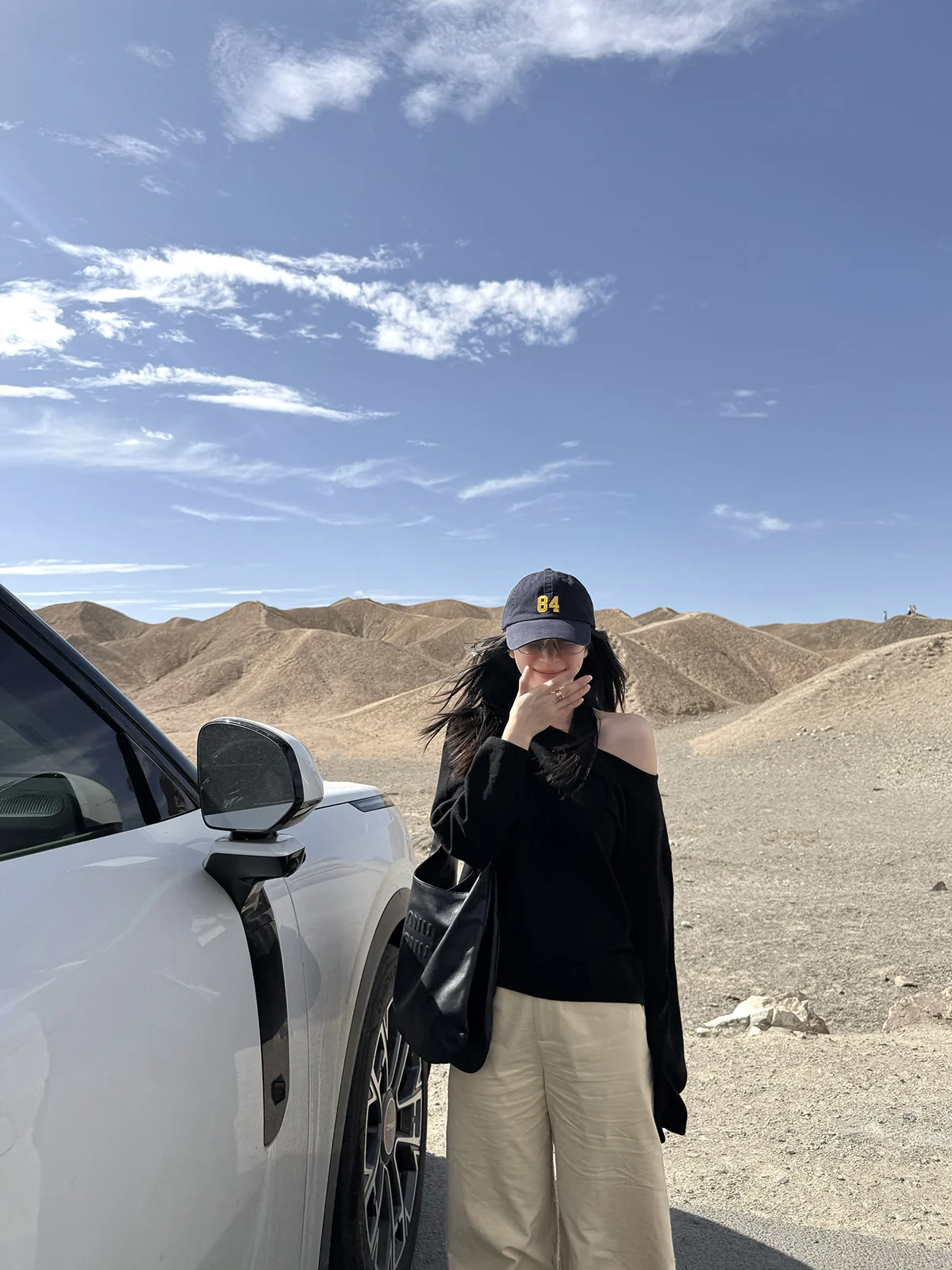 MOMENTHOME Simple Versatile Knitted oulder Pull Double Wear Wool Soft Fine Needle Knitted Top Autumn Women's Faion
MOMENTHOME Simple Versatile Knitted oulder Pull Double Wear Wool Soft Fine Needle Knitted Top Autumn Women's Faion