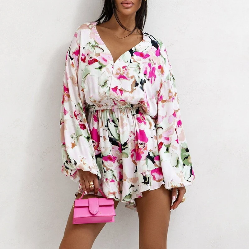 Elegant Long Sleeve Printed Shorts Jumpsuits Fashion V Neck Button High Waisted Playsuits Spring New Lady Pleated Loose Rompers
Elegant Long Sleeve Printed Shorts Jumpsuits Fashion V Neck Button High Waisted Playsuits Spring New Lady Pleated Loose Rompers