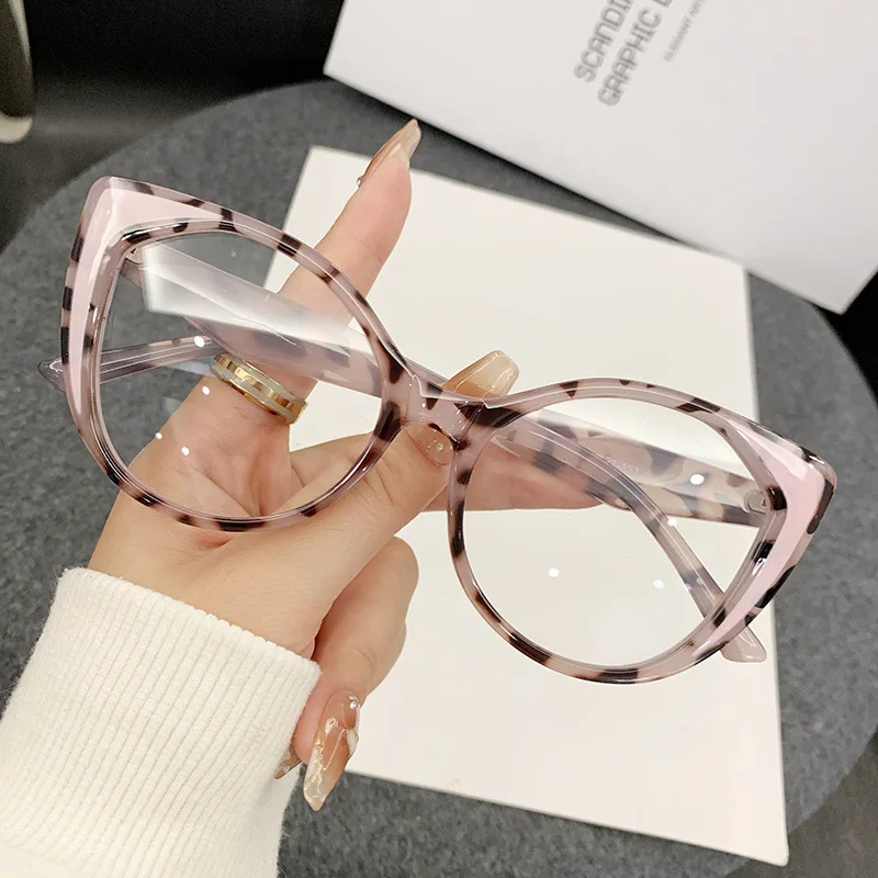 Blue Light Blocking Cat Eye Glasses Fashion Gradient Color Frame Transparent Anti Blue Light Lenses for Men Women Окуляри Жіночі
Blue Light Blocking Cat Eye Glasses Fashion Gradient Color Frame Transparent Anti Blue Light Lenses for Men Women Окуляри Жіночі