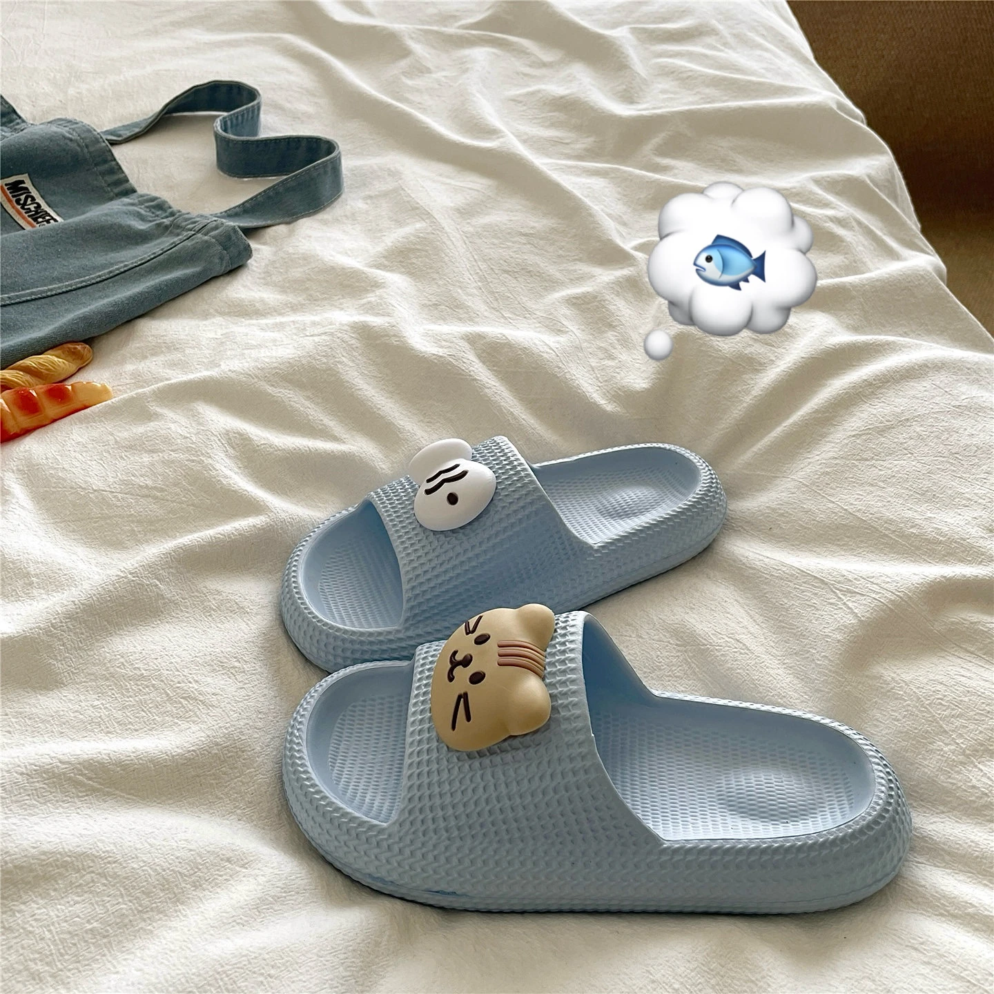 Deep Sea Little Fish Summer Breathable Anti-Slip Indoor Outdoor Women Slippers Korean Style Hollow out round Head EVA Material
Deep Sea Little Fish Summer Breathable Anti-Slip Indoor Outdoor Women Slippers Korean Style Hollow out round Head EVA Material