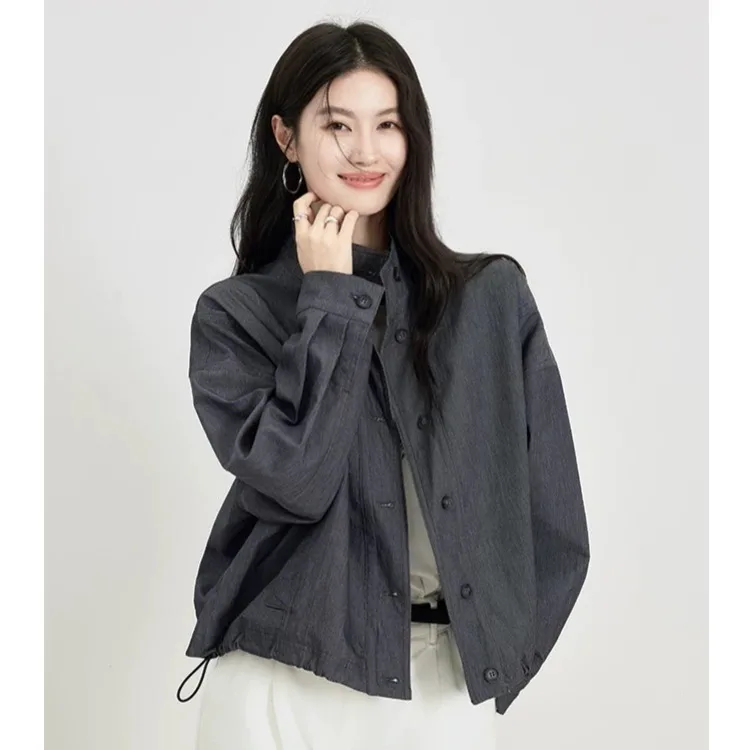 Повседневная одежда с воротником-стойкой и воротником-стойкой, женская весенне-осенняя свободная посадка, модный топ, качественная ткань, китайский производитель
Повседневная одежда с воротником-стойкой и воротником-стойкой, женская весенне-осенняя свободная посадка, модный топ, качественная ткань, китайский производитель