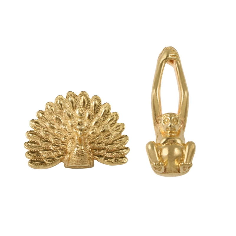 Brass New Chinese Furniture Door Handle Peacock Monkey Copper Handle Cabinet Accessories Furniture Background Wall Decoration
Brass New Chinese Furniture Door Handle Peacock Monkey Copper Handle Cabinet Accessories Furniture Background Wall Decoration