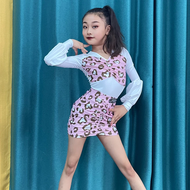 2023 Fashion Kids Latin Dance Dress Pink Leopard Latin Dance Costume Girls Latin Ballroom Dance Competition Clothes DWY8840
2023 Fashion Kids Latin Dance Dress Pink Leopard Latin Dance Costume Girls Latin Ballroom Dance Competition Clothes DWY8840