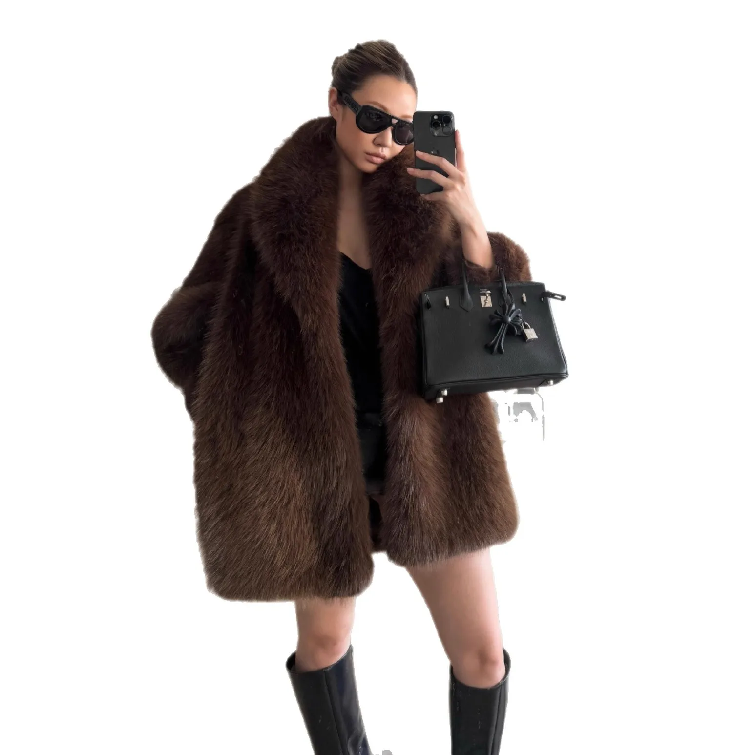 Autumn and winter vintage imitation fur coats, soft and fluffy fox fur coats, green fruit collars, mid-length warm fur coats
Autumn and winter vintage imitation fur coats, soft and fluffy fox fur coats, green fruit collars, mid-length warm fur coats