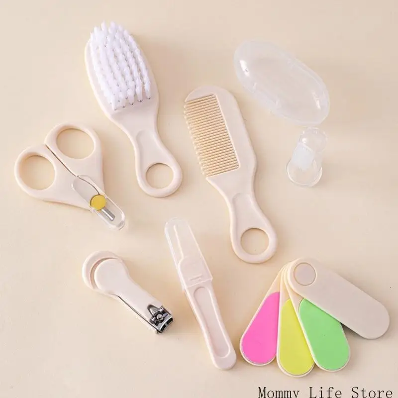 Набор для ухода за детьми включает в себя зубная щетка и инструменты для ухода за ногтями.
Набор для ухода за детьми включает в себя зубная щетка и инструменты для ухода за ногтями.