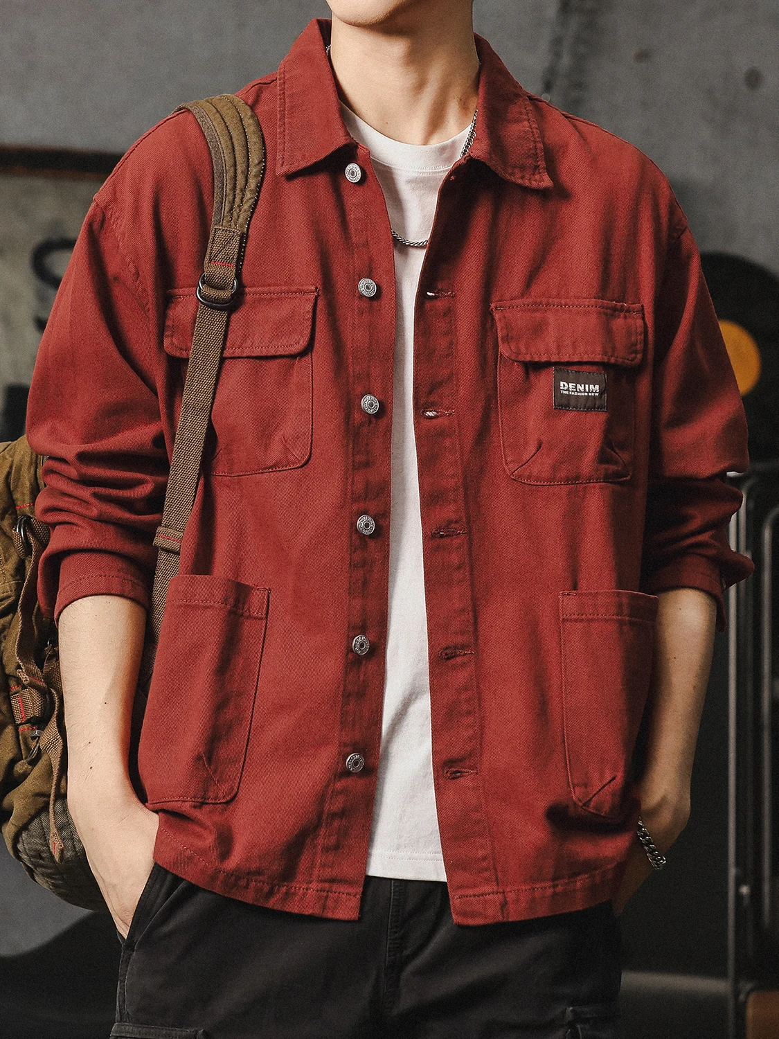 Мужская винтажная рабочая куртка в американском стиле, свободная повседневная куртка с воротником, осенняя новинка, трендовый бренд, для охоты и повседневной носки
Мужская винтажная рабочая куртка в американском стиле, свободная повседневная куртка с воротником, осенняя новинка, трендовый бренд, для охоты и повседневной носки