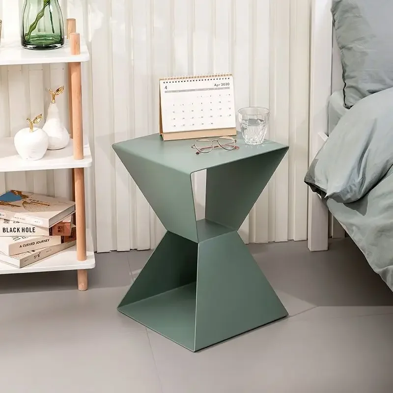 Home Modern Nordic Wrought Iron Small Coffee Table Living Room Sofa Side Few Home Bedroom Creative Bedside Shelf Table
Home Modern Nordic Wrought Iron Small Coffee Table Living Room Sofa Side Few Home Bedroom Creative Bedside Shelf Table