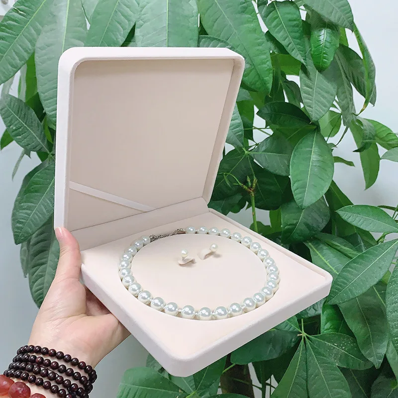 Wholesale Pearl Necklace Gift Display Jewelry Set Box Wedding Ring Earring Bracelet Jewellery Packaging Storage Organizer
Wholesale Pearl Necklace Gift Display Jewelry Set Box Wedding Ring Earring Bracelet Jewellery Packaging Storage Organizer