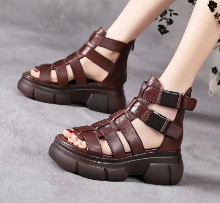 Summer New Retro Wedge Platform Platform High Top Sandals Women High Heels Hollowed Out Roman Cool Boots
Summer New Retro Wedge Platform Platform High Top Sandals Women High Heels Hollowed Out Roman Cool Boots