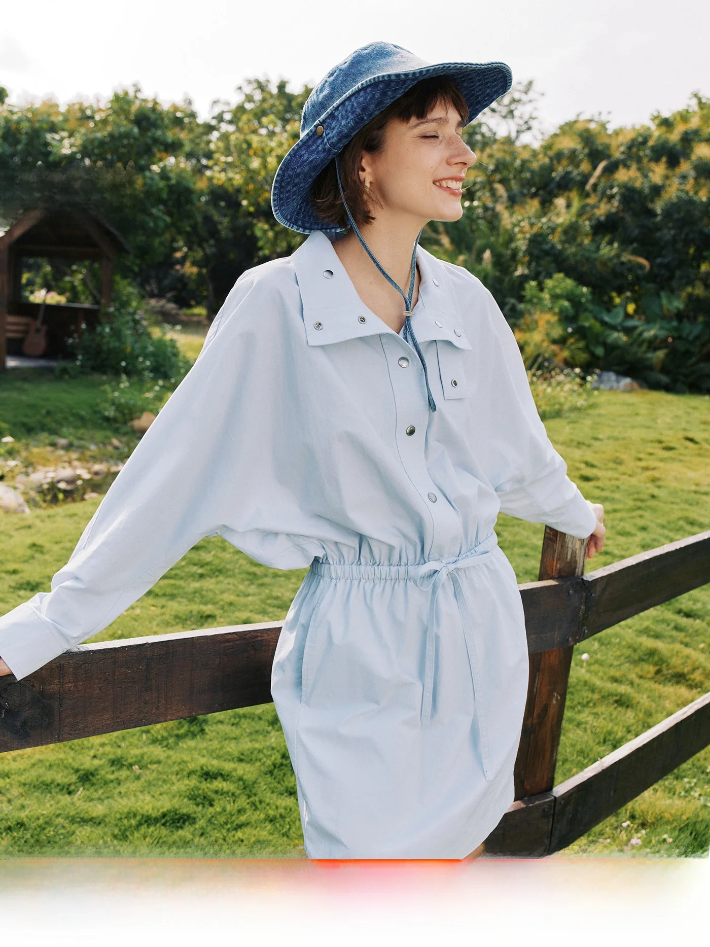High-Count Combed Cotton Shirt Dress Waist-Cinching Batwing Sleeve Stand Collar Drawstring Elastic Waist Casual Loose Fit Wom...
High-Count Combed Cotton Shirt Dress Waist-Cinching Batwing Sleeve Stand Collar Drawstring Elastic Waist Casual Loose Fit Wom...