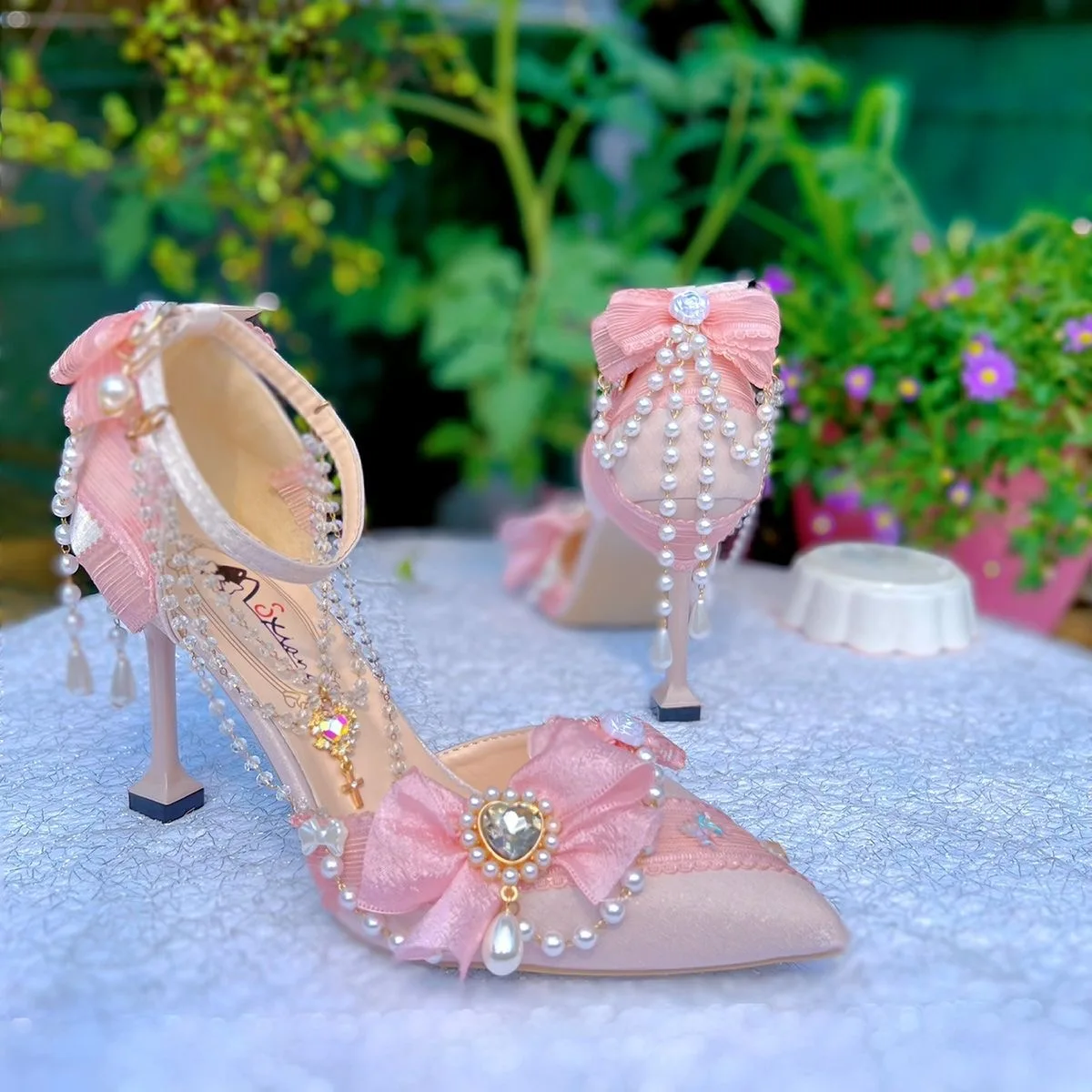 Lolita High Heels Luxury Bow Wedding Shoes Bride Pumps Korean Fashion Princess High Heels Jk Elegant Mary Jane Women's Shoes
Lolita High Heels Luxury Bow Wedding Shoes Bride Pumps Korean Fashion Princess High Heels Jk Elegant Mary Jane Women's Shoes