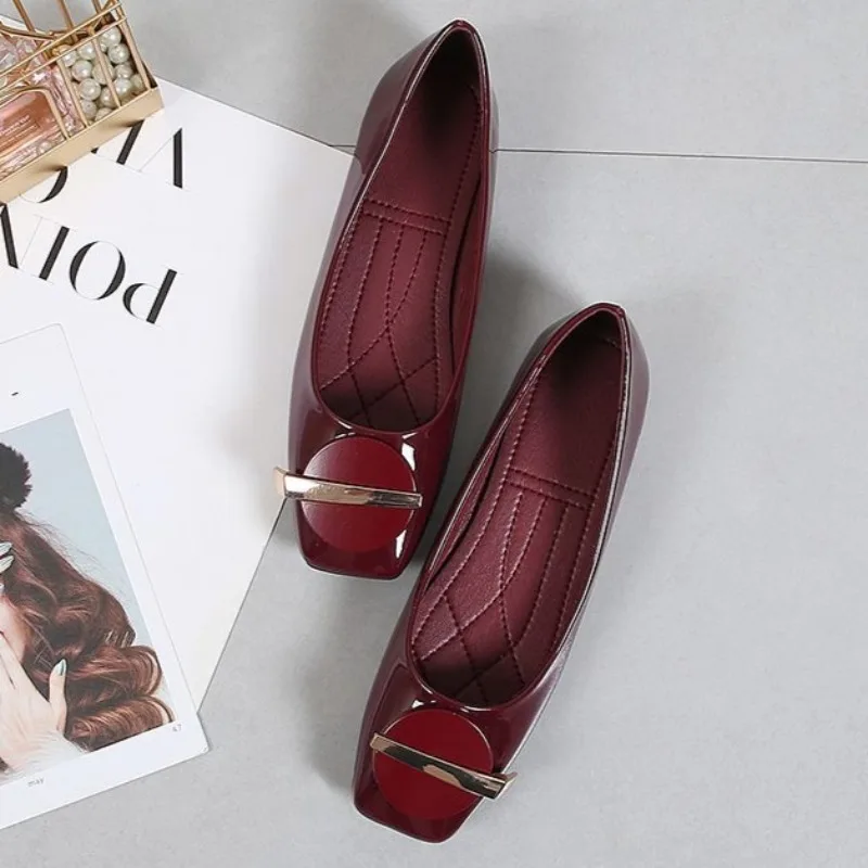 New Women's Shoes Exquisite Patent Leather Casual Shoes for Woman Fashion Square Head Flat Shoe Designer Shoes Zapatos De Mujer
New Women's Shoes Exquisite Patent Leather Casual Shoes for Woman Fashion Square Head Flat Shoe Designer Shoes Zapatos De Mujer