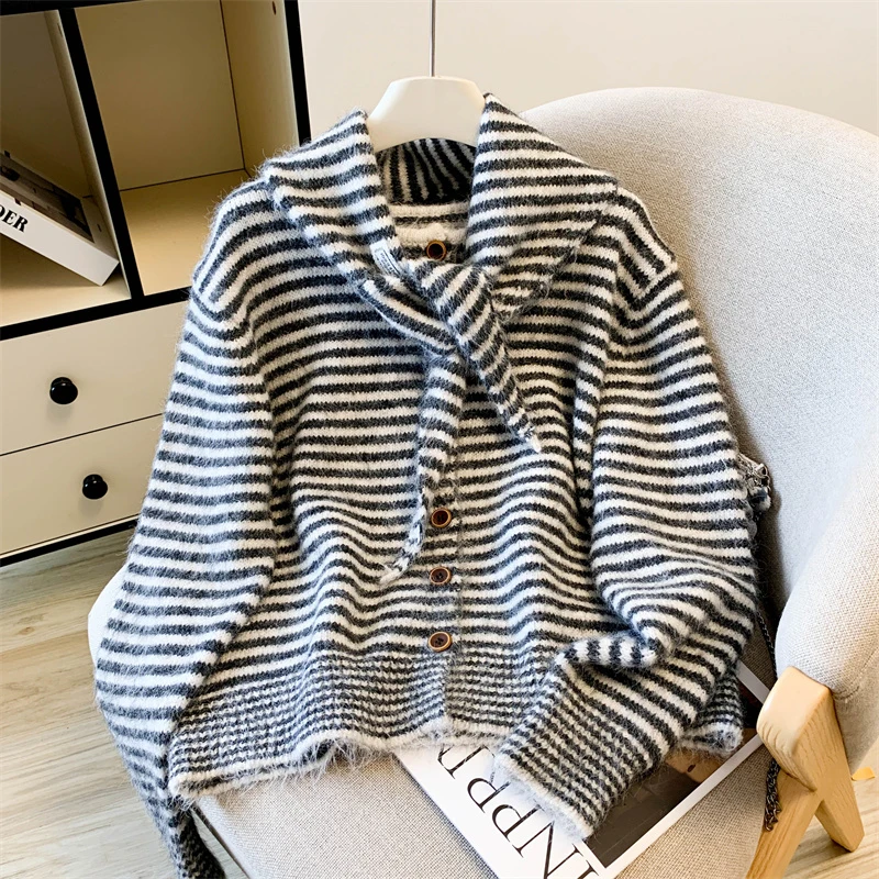 MEXZT Harajuku Striped Knitted Cardigan Women Vintage Tie Sweater Outerwears Winter Knitwears Korean Long Sleeve Casual Jumpers
MEXZT Harajuku Striped Knitted Cardigan Women Vintage Tie Sweater Outerwears Winter Knitwears Korean Long Sleeve Casual Jumpers