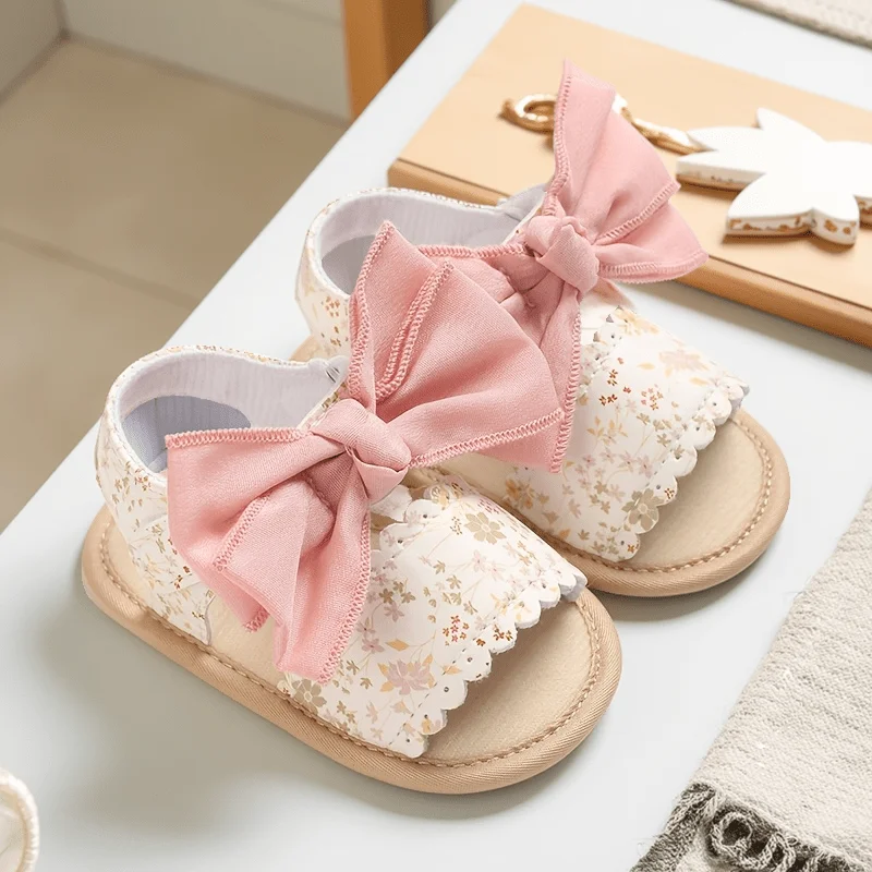 Infant Pre-Walker Shoes 0-1Year Baby Girls Bow Sandals Korean Fashion Soft Bottom Summer Beach Daily Shoes
Infant Pre-Walker Shoes 0-1Year Baby Girls Bow Sandals Korean Fashion Soft Bottom Summer Beach Daily Shoes