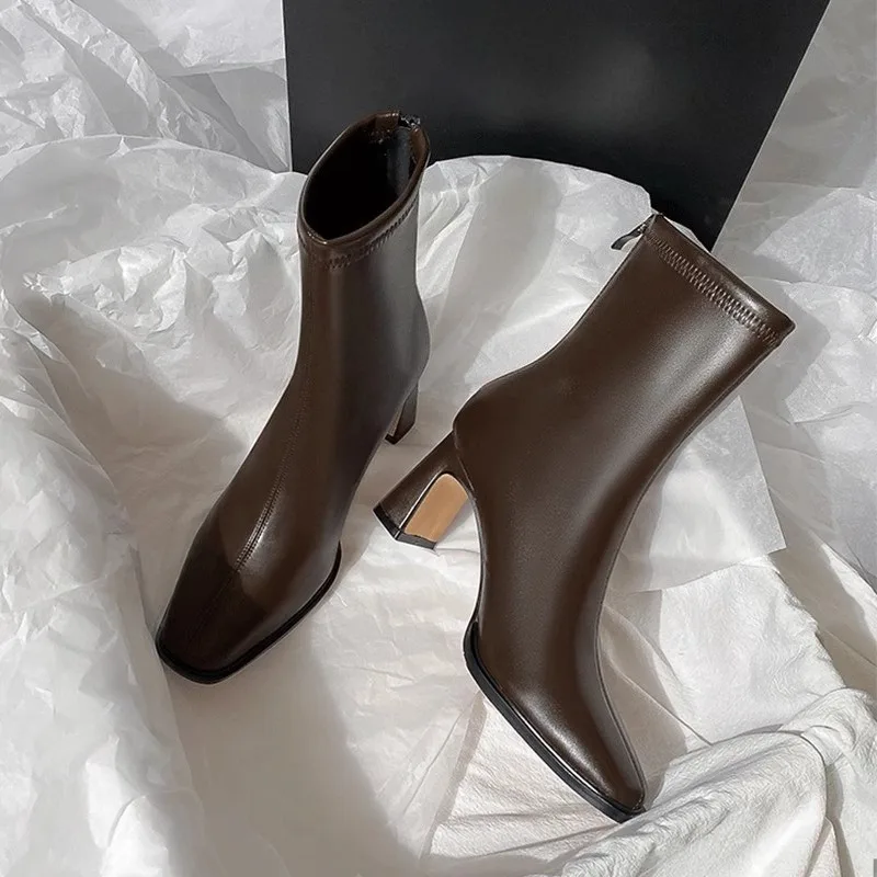 French Style Women Vintage Warm Cotton Ankle Booties Elegant Square Toe Thick Heel Autumn Winter Fashion Short Boots
French Style Women Vintage Warm Cotton Ankle Booties Elegant Square Toe Thick Heel Autumn Winter Fashion Short Boots