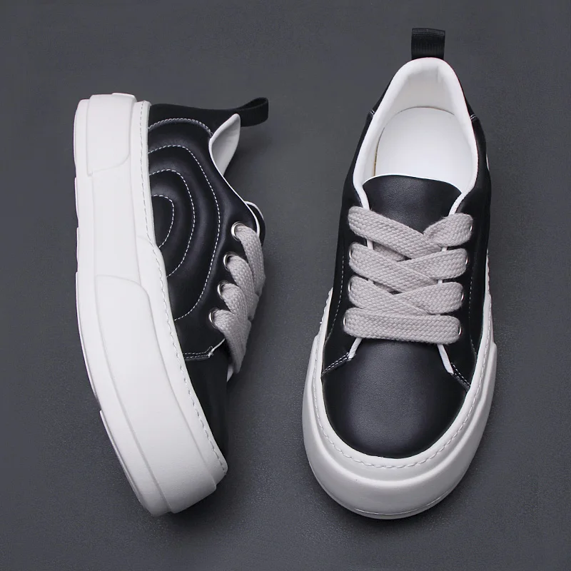 European station spring men's shoes leisure shoes 2025 new leather breathable comfortable board shoes men's light single shoes
European station spring men's shoes leisure shoes 2025 new leather breathable comfortable board shoes men's light single shoes