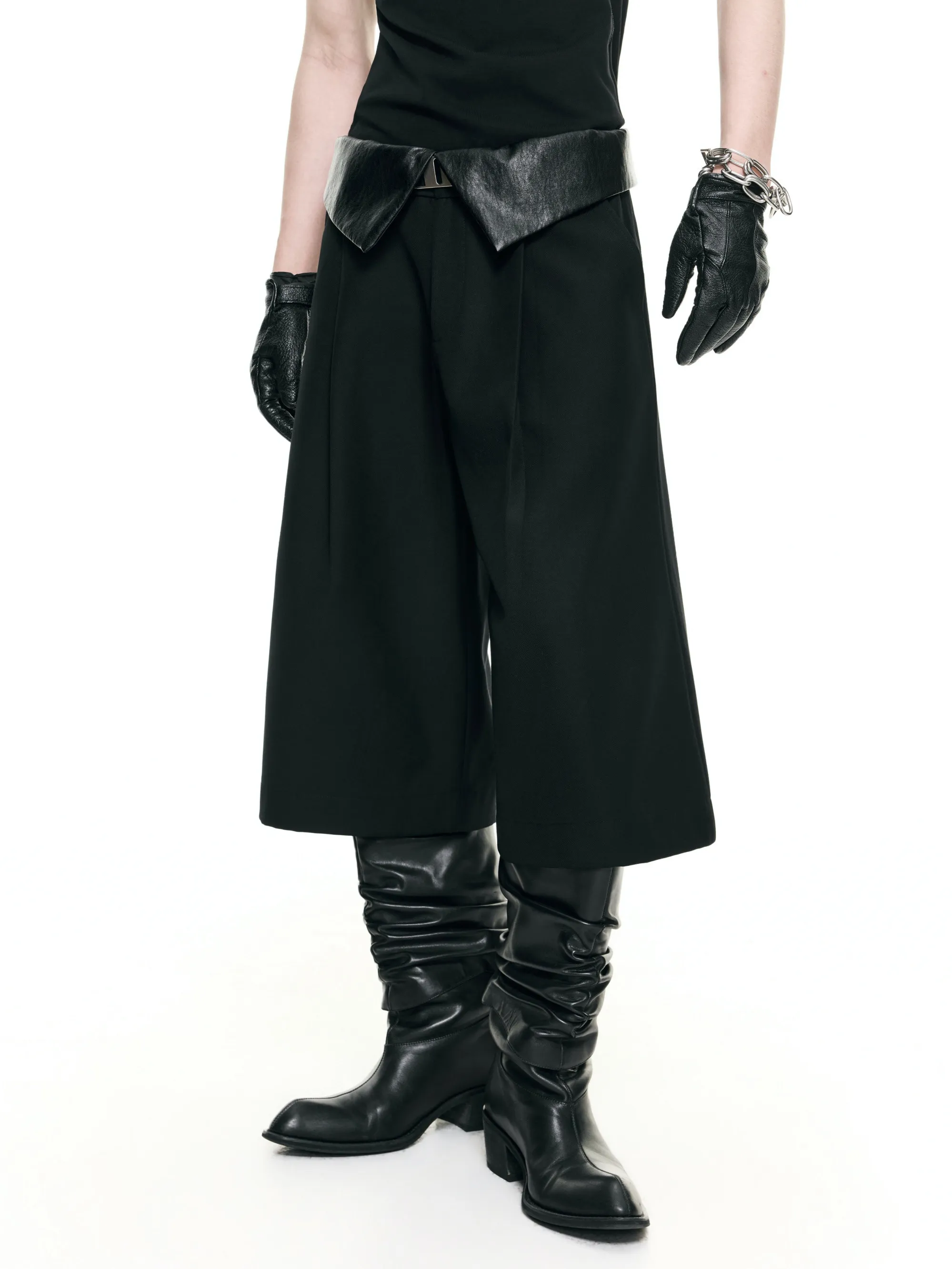 Loose Casual Pants FRKM SCD 26 FS Seven-Foot Swordsmanship Trousers Pleated Wide-Leg West Pants Shorts for Young Men
Loose Casual Pants FRKM SCD 26 FS Seven-Foot Swordsmanship Trousers Pleated Wide-Leg West Pants Shorts for Young Men