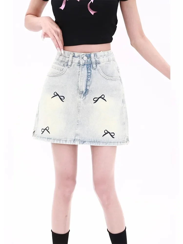 Women Light Blue Bow Pattern A-line Denim Shorts Skirt Vintage Y2k Mini Jeans Skirt Female Cowboy Skirts 2000s Clothes Summer
Women Light Blue Bow Pattern A-line Denim Shorts Skirt Vintage Y2k Mini Jeans Skirt Female Cowboy Skirts 2000s Clothes Summer